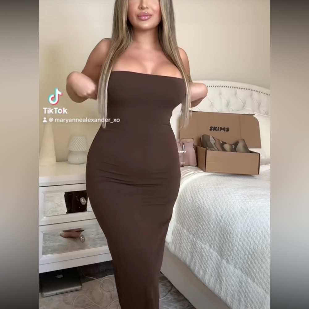 Skims Fits Everybody Tube Dress - Cocoa Brown